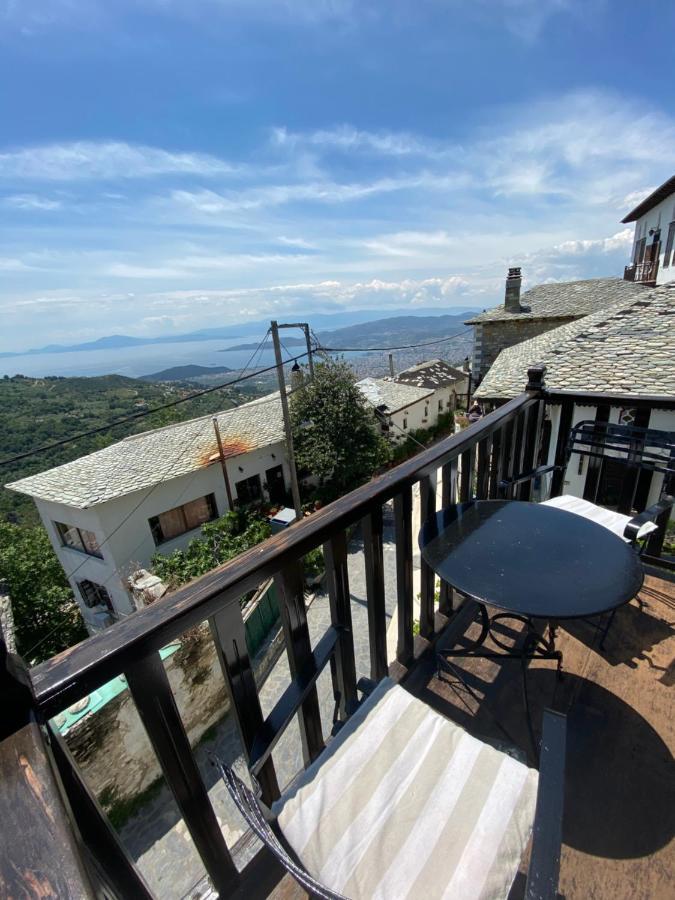 Arhontiko Theofilos Makrinitsa Exterior photo